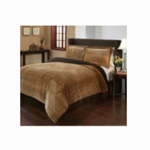 King size bed spread & 2 body pillow covers